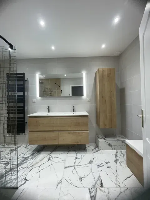 Salle de bain après renovation (2)webp
